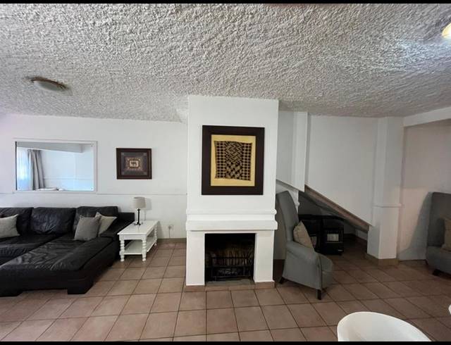 2 BEDROOM PROPERTY TO RENT IN SILVER LAKES